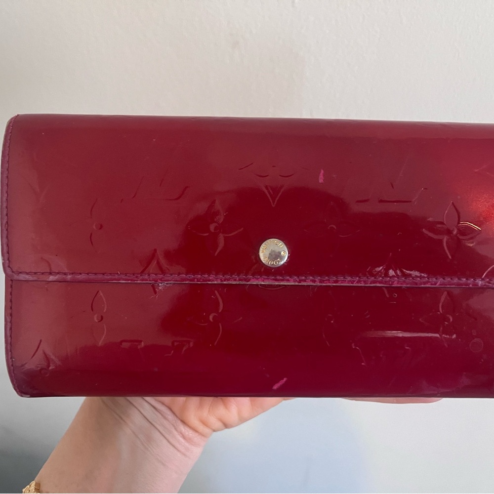 LV cherry red vernis wallet